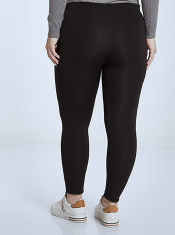 Thermal leggings in black, 6.99€