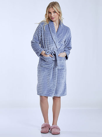 Fleece robe in sky blue