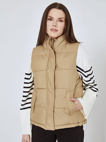 Jacket sleeveless puffer in beige