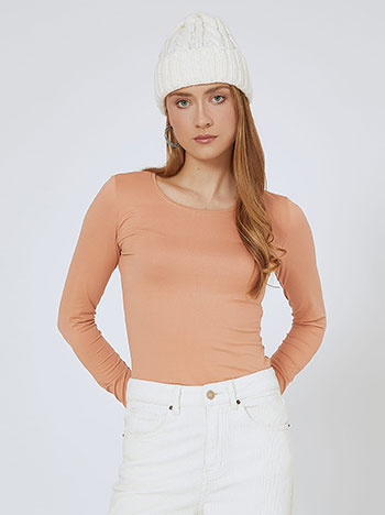 Top with soft touch in peach