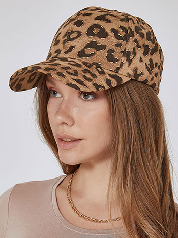 Hat jockey leopard in camel