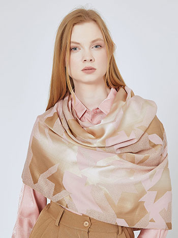 Scarf printed in pink