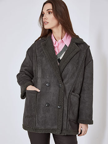 Coat with inner fur in dark grey