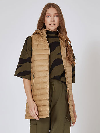 Vest with detachable hoodie in dark beige