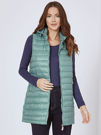 Jacket sleeveless with detachable hoodie in almond green