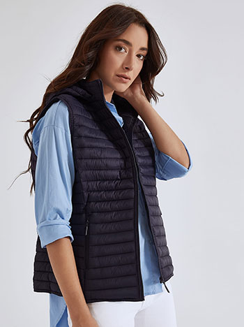 Quilted vest in dark blue