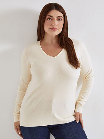 Sweater monochrome with ribbed details in off white