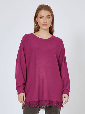 Sweater with fringed hemilne in purple