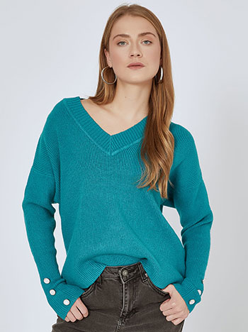 Sweater with buttons in teal