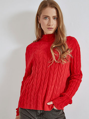 Sweater with textured details in red