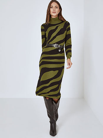 Dress knitted turtleneck in khaki