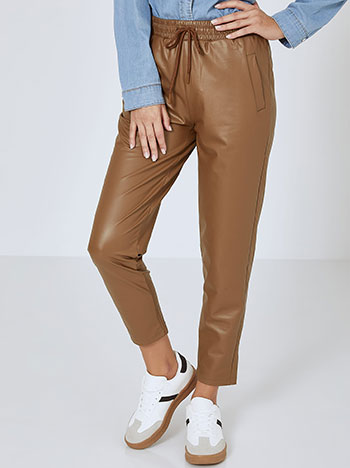 Trousers leather effect with lining in brown