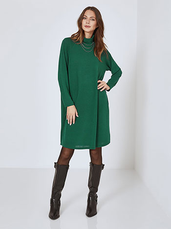 Dress knitted turtleneck in dark green