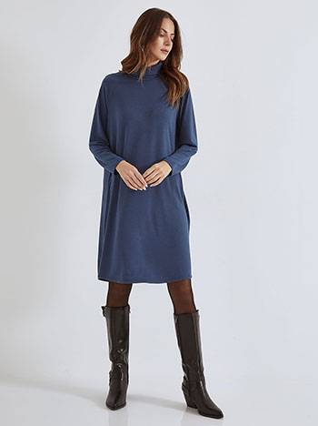 Dress knitted turtleneck in dark blue