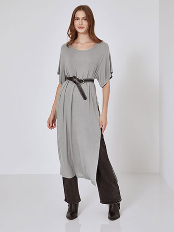 Top long with side slit in grey