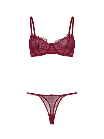 Lingerie set with lace in wine red