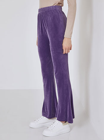 Flare trousers velvet in purple