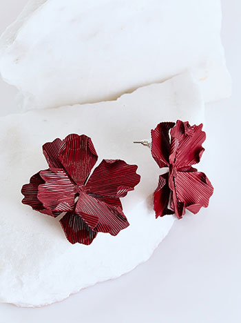 Σκουλαρίκια λουλούδια σε μπορντό