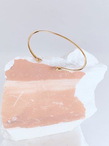 Βραχιόλι χειροπέδα σε χρυσαφί