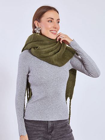 Κασκόλ χνουδωτό με κρόσια σε χακί