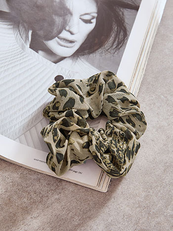 Scrunchie printed in khaki
