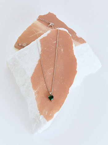 Necklace with strass heart in green