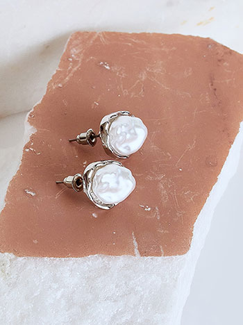 Earrings pearls in silver