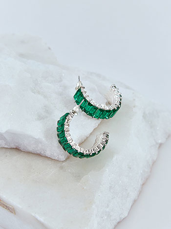 Earrings with strass stones in green