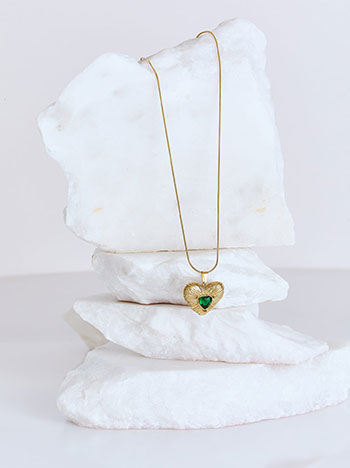 Κολιέ με χρωματιστή καρδιά strass σε πράσινο