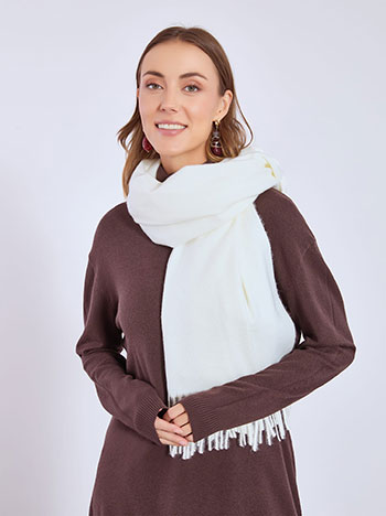 Κασκόλ μονόχρωμο με απαλή υφή σε εκρού