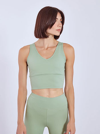 Crop top athletic in light green