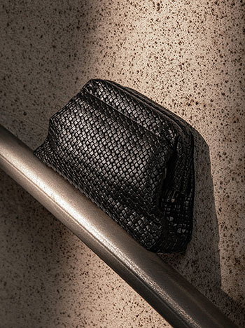 Clutch bag textured in black