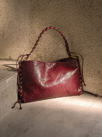 Bag with side braided details in burgundy