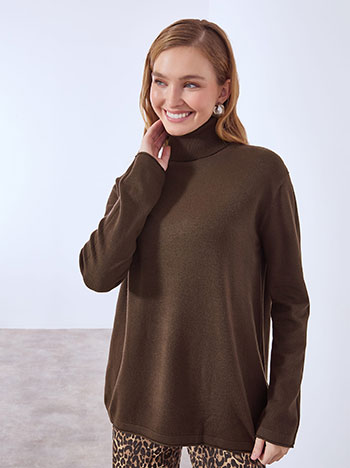 Turtleneck long with raw hemline in dark brown