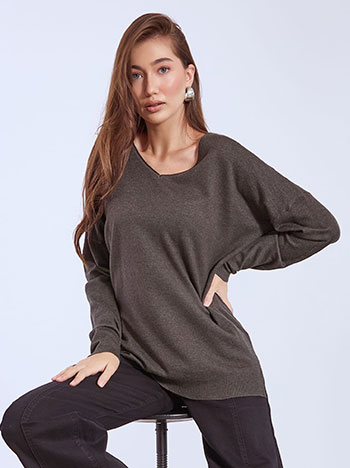 Sweater long with side slits in charcoal