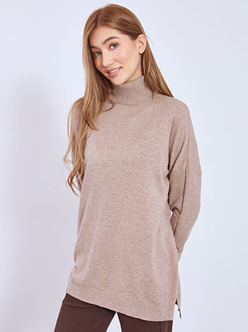 Ζιβάγκο ασύμμετρο με ανοίγματα στο πλάι σε καφέ ανοιχτό