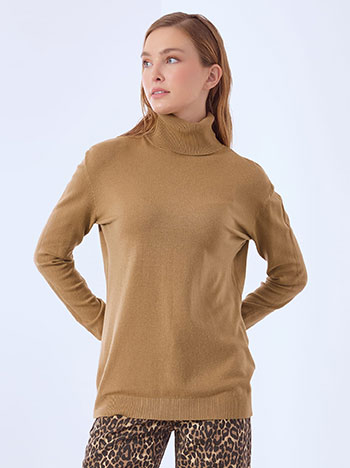 Ζιβάγκο πλεκτό μονόχρωμο σε καμηλό