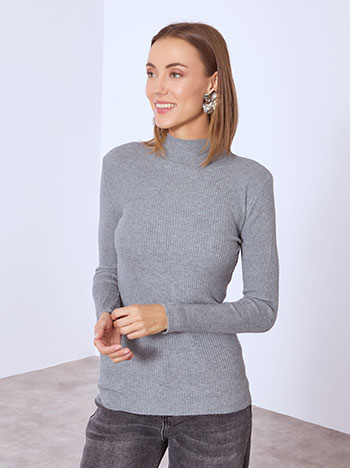 Top rib with viscose in grey