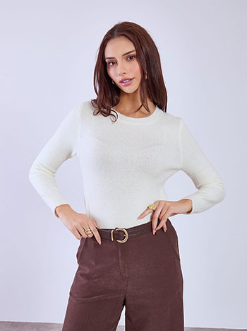 Πουλόβερ με στρογγυλή λαιμόκοψη σε εκρού