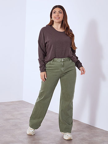 Τζιν με βαμβάκι σε ίσια γραμμή σε χακί