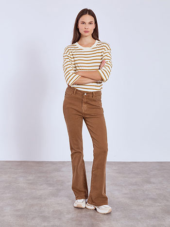 Jeans flare in brown
