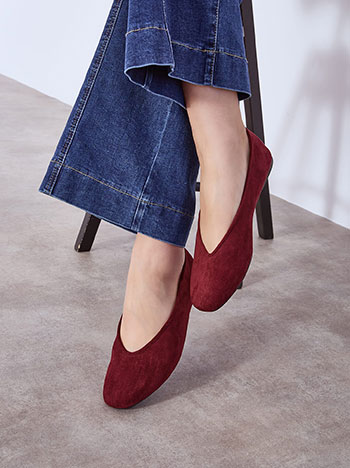 Shoes flat suede like in wine red