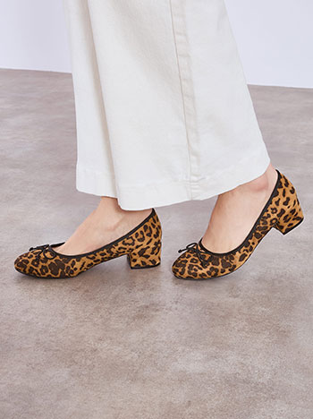 Γοβάκια λεοπάρ σε καφέ