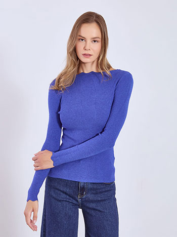 Πουλόβερ με κυματιστή λαιμόκοψη σε μπλε