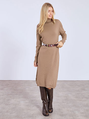 Dress midi with turtleneck in brown