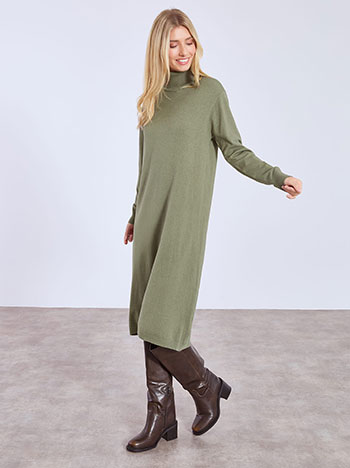 Dress midi with turtleneck in khaki