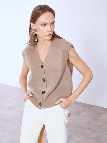 Γιλέκο πλεκτό μονόχρωμο σε καφέ ανοιχτό