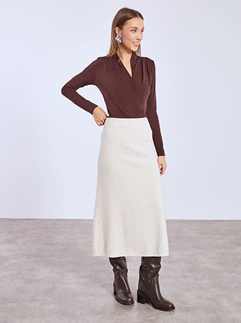 Skirt midi knitted in beige