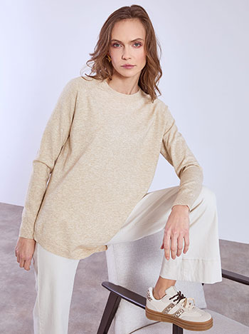 Sweater with side slits in beige