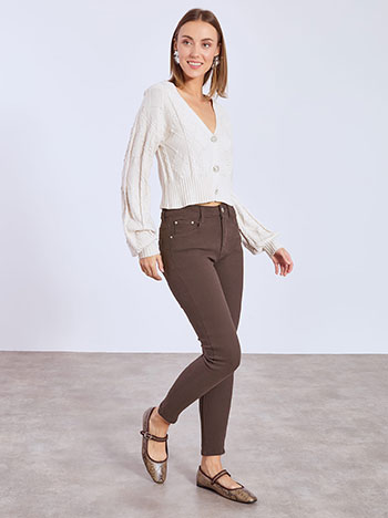 Παντελόνι skinny μονόχρωμο σε καφέ σκούρο